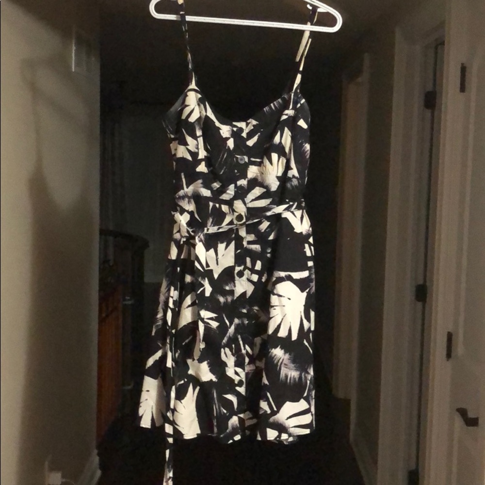 Spaghetti strap dress - Picture 2 of 2